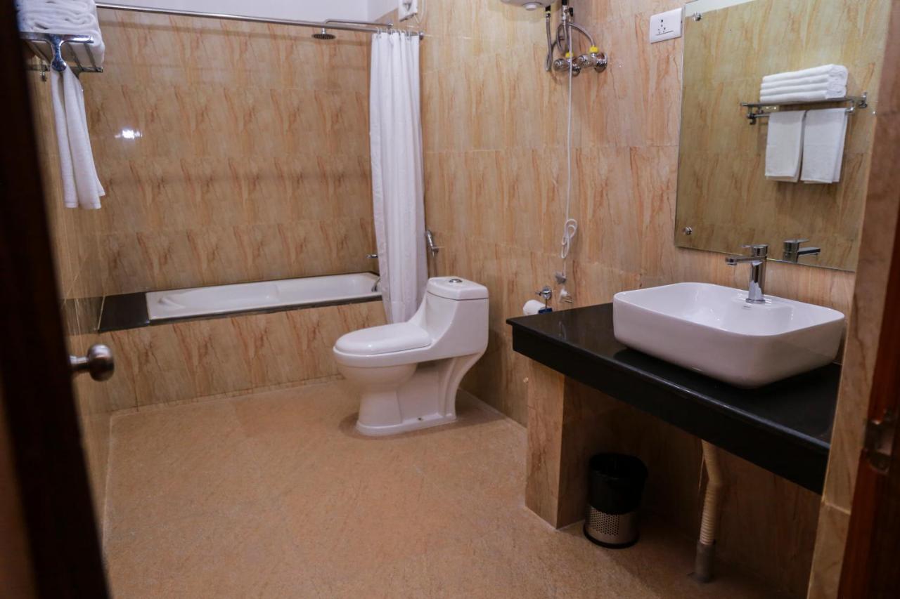 Hotel Phuentsholing Екстер'єр фото