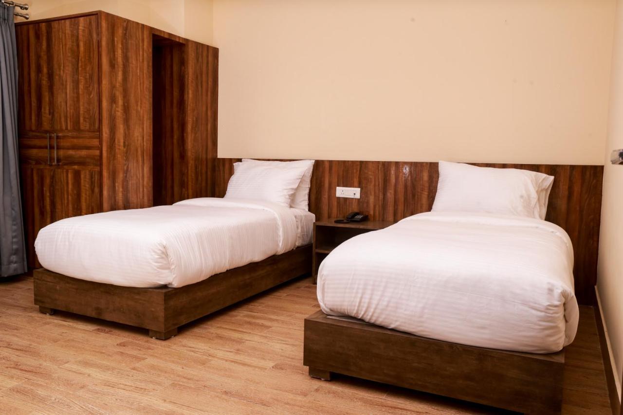 Hotel Phuentsholing Екстер'єр фото