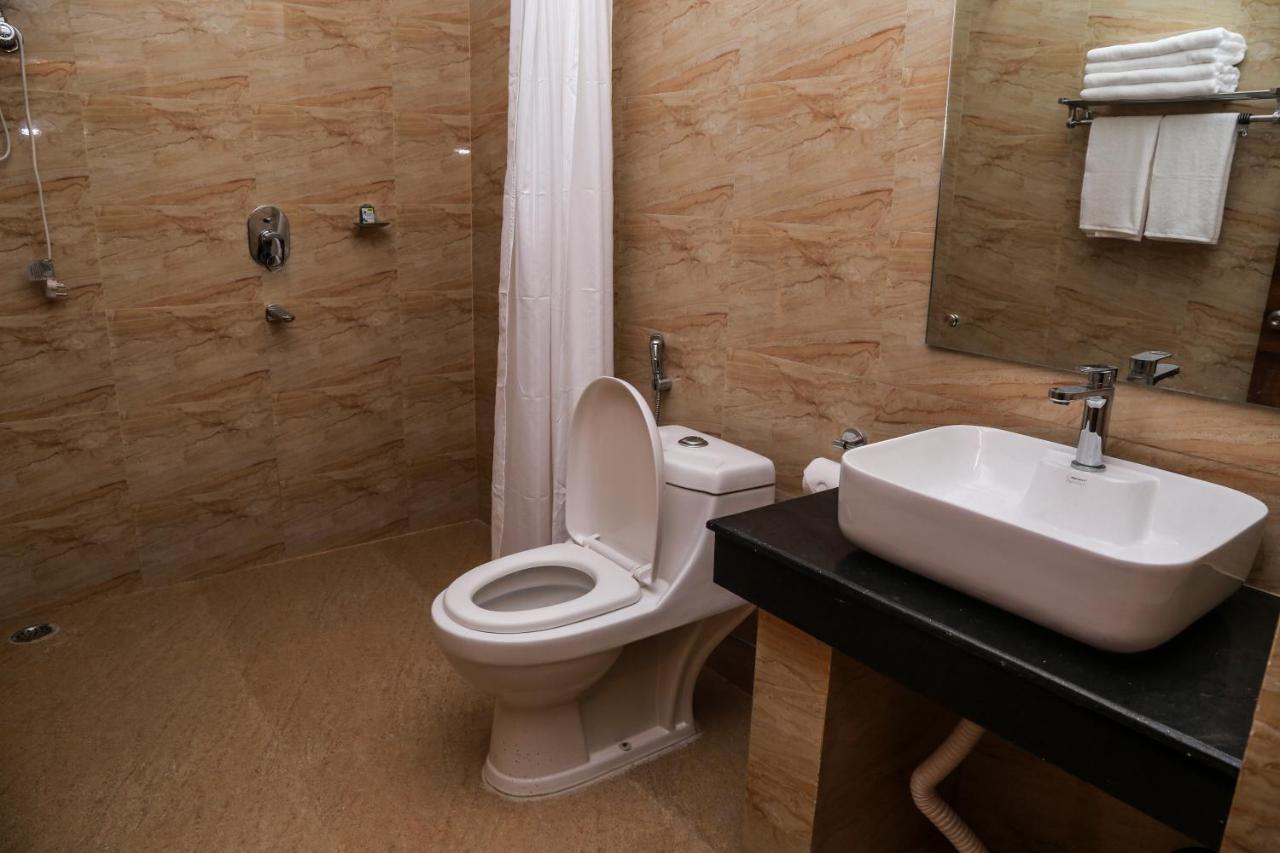 Hotel Phuentsholing Екстер'єр фото